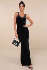 Perfectly Classy Black Velvet Strappy Maxi Dress