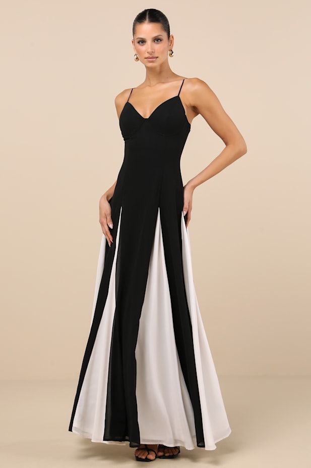 Elisha Black and White Sleeveless Maxi Dress