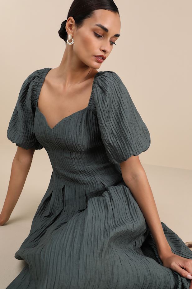 Heavenly Energy Dark Slate Textured Puff Sleeve Midi Dress